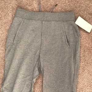 Lululemon Men’s Cross Cut Jogger